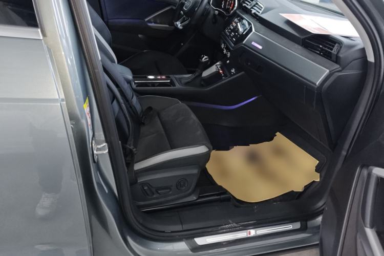 Used Audi Q3 2022 40 TFSI Fashion Dynamic Model
