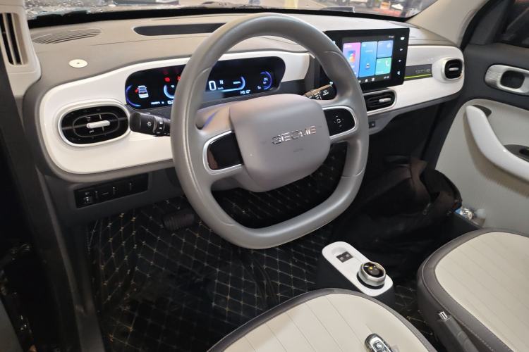 Used Geely Galaxy Panda 2025 210km Panda Kart Center Console