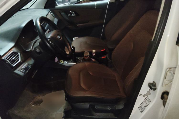 Used FAW Senya R7 2016 1.6L Manual Luxury Model