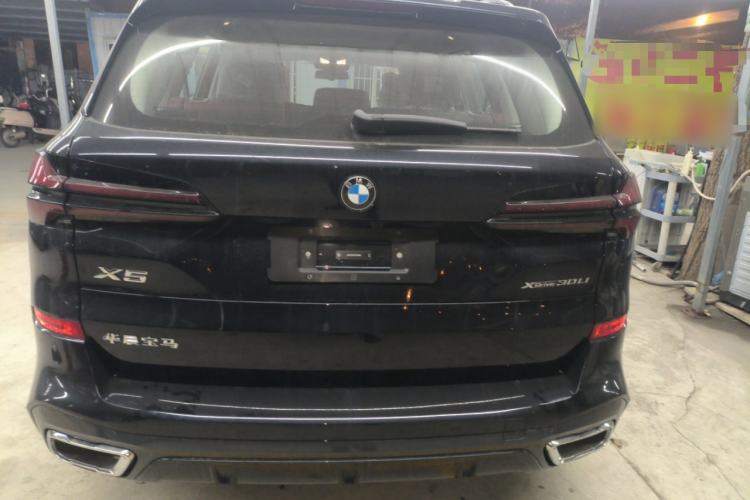 Used BMW X5 2026 Model, xDrive 30Li Prestige M Sport Night Package
