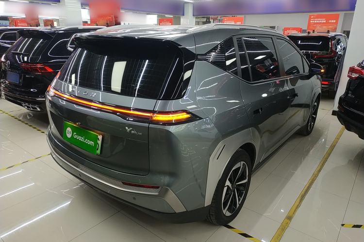 Used AION Y 2023 Plus 510 Smart Edition