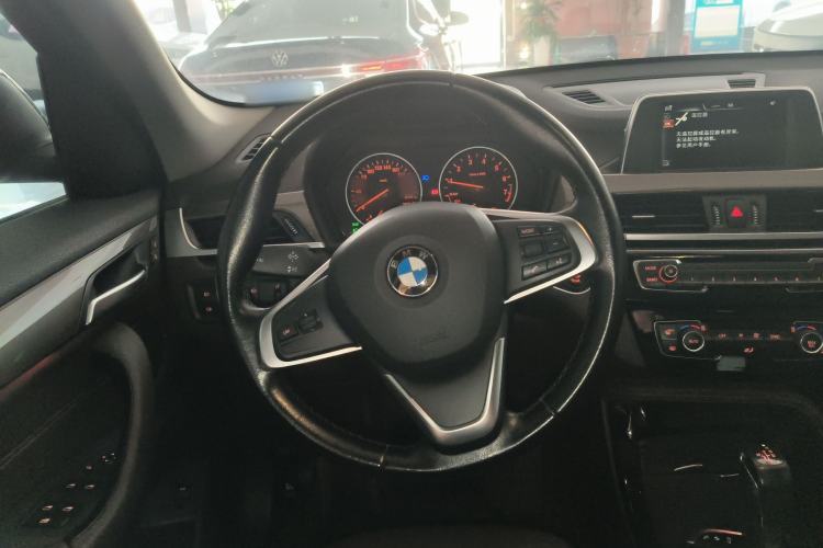 Used BMW X1 2018 sDrive18Li Luxury Model