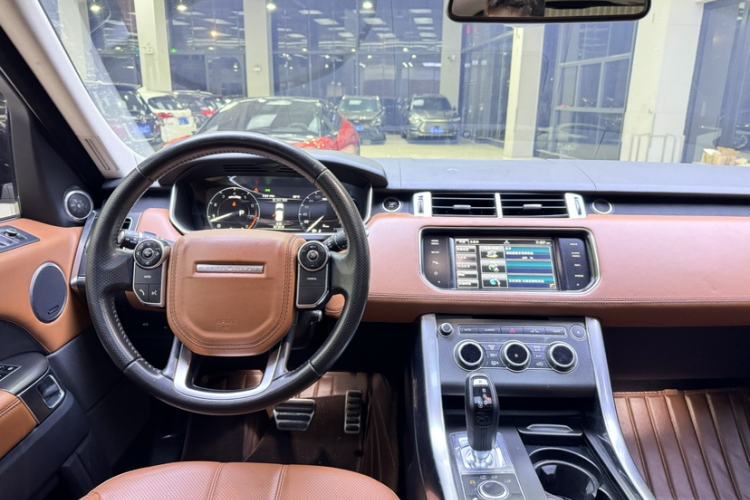 Used Land Rover Range Rover Sport 2015 3.0 SC V6 HSE DYNAMIC
