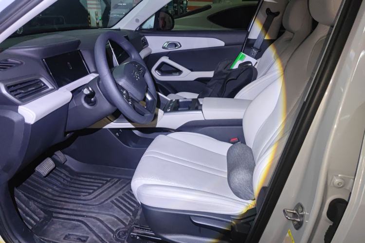 Used BYD Yuan UP 2025 Model 301KM Leading Version