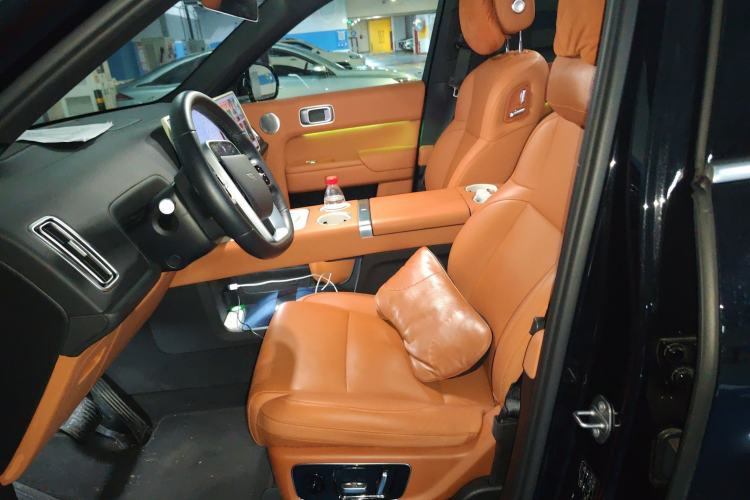 Used Li Auto L8 2024 Pro Model
