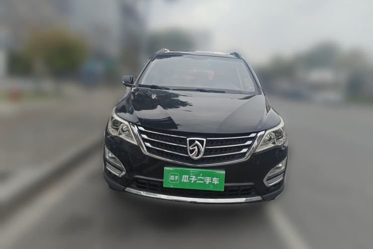 Used Baojun 560 2015 1.8L manual luxury version