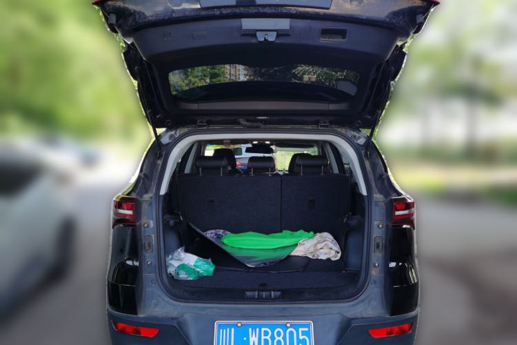 Used JETOUR X70M 2022 1.5T Manual Advanced Partner 7-Seater Trunk