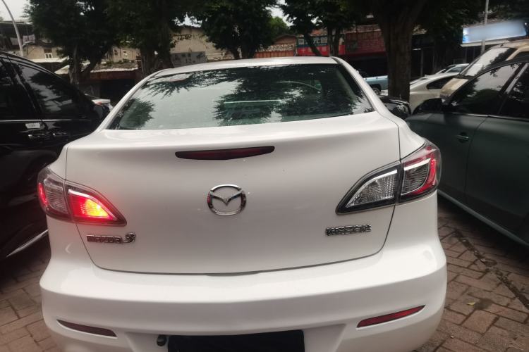 Used Mazda Mazda 3 2011 Sedan 1.6L Automatic Comfort Model
