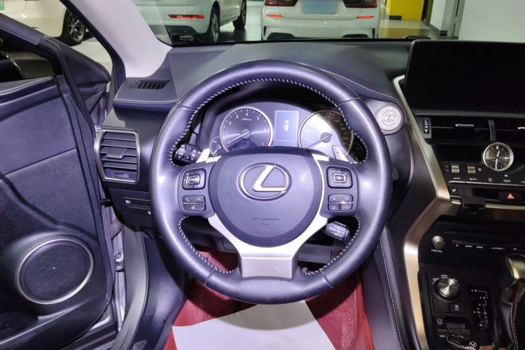 Used Lexus NX 2018 200 All-Wheel Drive Fēngshàng Version China V Standard
