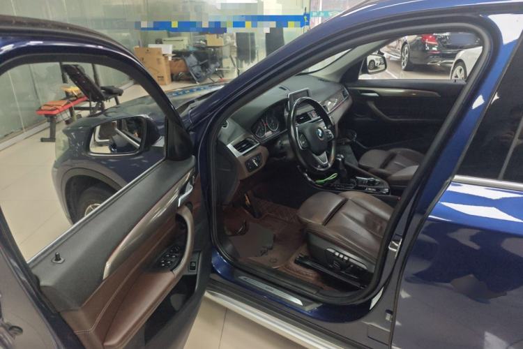 Used BMW X1 2018 sDrive18Li Luxury Model Driver Seat