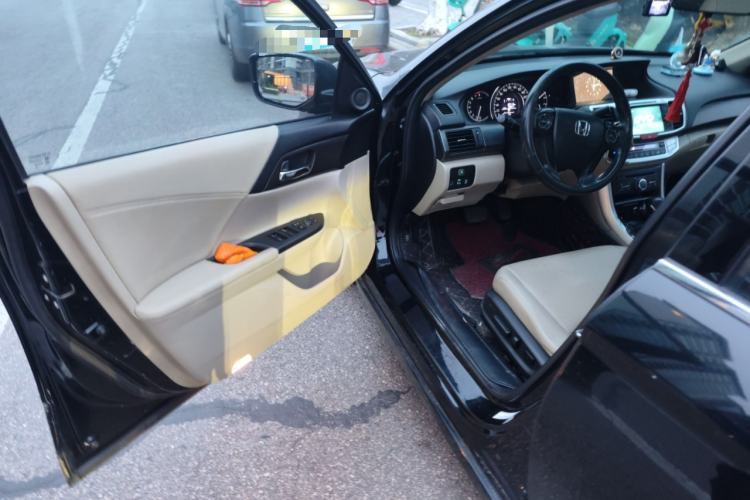 Used Honda Accord 2014 2.0L EX Luxury Edition