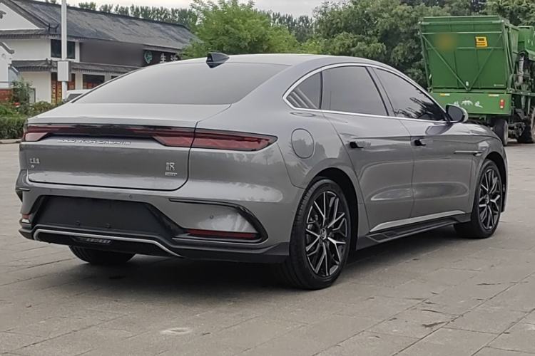 Used BYD Han 2025 EV Intelligent Driving Version 506KM Prestige Model