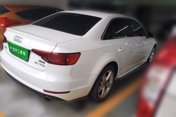 Used Audi A4L 2017 40 TFSI Fashion Model Rear Right 45 Deg