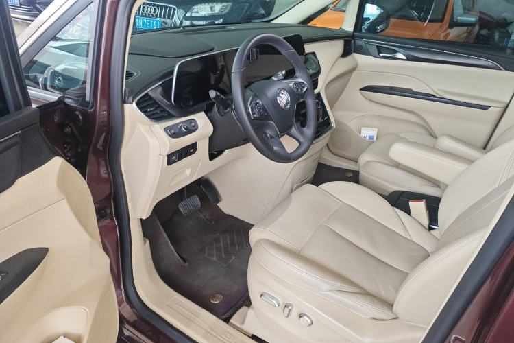 Used Buick GL8 2022 ES Landtrek 653T Luxury Edition