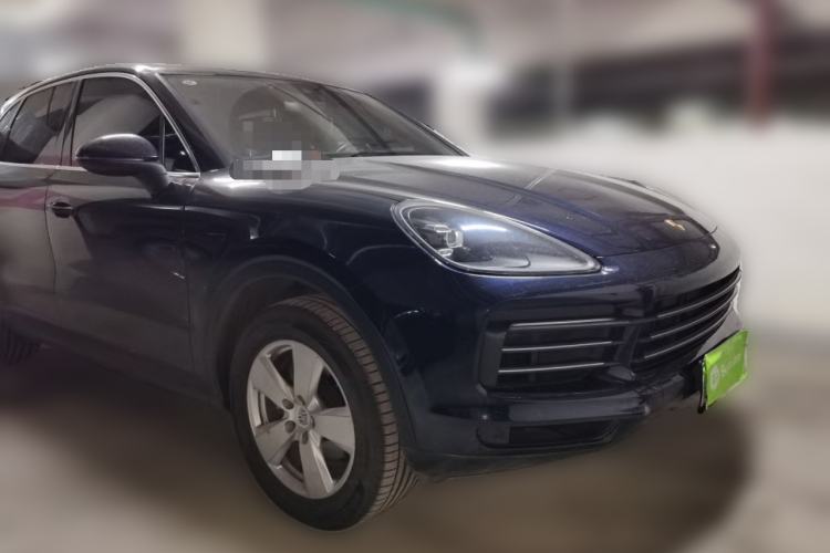 Used Porsche Cayenne 2018 Cayenne 3.0T Front Right 45 Deg