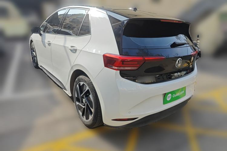 Used Volkswagen ID.3 2025 Smart Edition Ultra-Intelligent Version Rear Left 45 Deg
