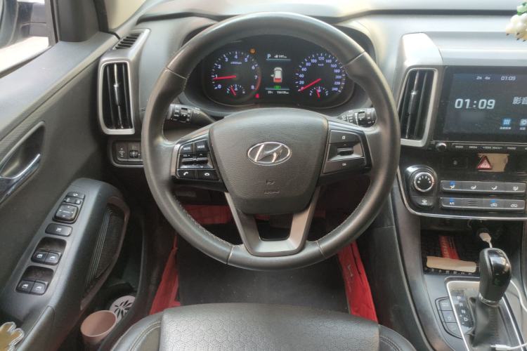 Used Hyundai ix35 2019 2.0L Automatic 2WD Zhiyong·Changxiang Edition China VI Standard Steering Wheel