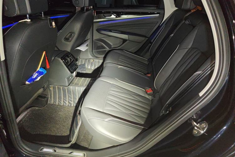 Used Volkswagen Passat 2023 330TSI Luxury Edition
