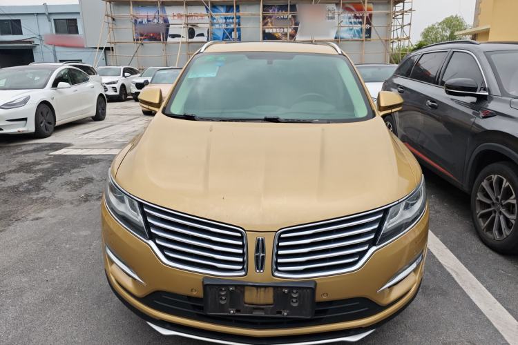 Used Lincoln MKC 2014 2.0T Two-Wheel-Drive Luxury Edition Front