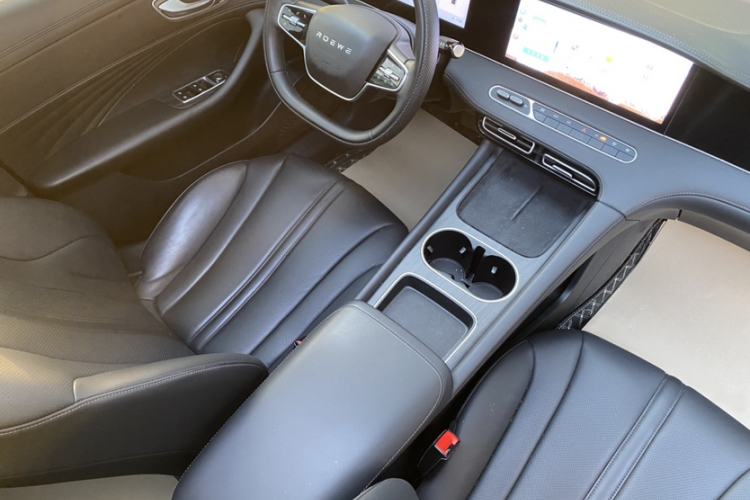 Used Roewe D7 2023 DMH 125km Superior Edition Interior 1
