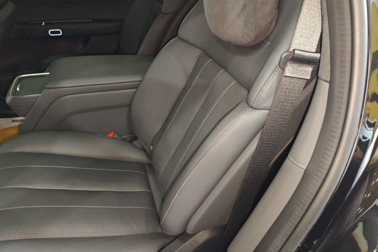 Used Nio ES8 2024 100kWh Signature Edition
