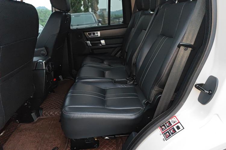 Used Land Rover Discovery 2015 3.0 SDV6 HSE Diesel Version