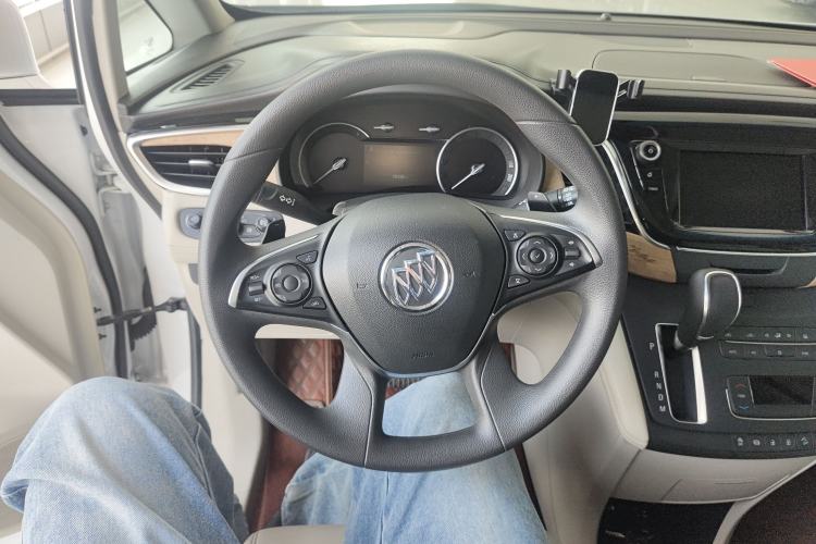 Used Buick GL8 2018 ES 28T Comfort Model China VI Standard
