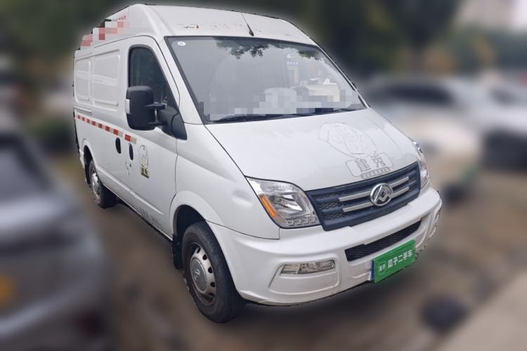 Used SAIC MAXUS Xintu V80 2021 2.0T Manual Classic City Delivery King Short Wheelbase Mid-Roof Design 3 Seats
