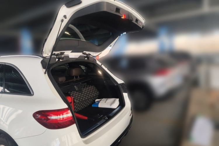 Used Mercedes-Benz GLC 2019 GLC 260 L 4MATIC Dynamic Model Trunk