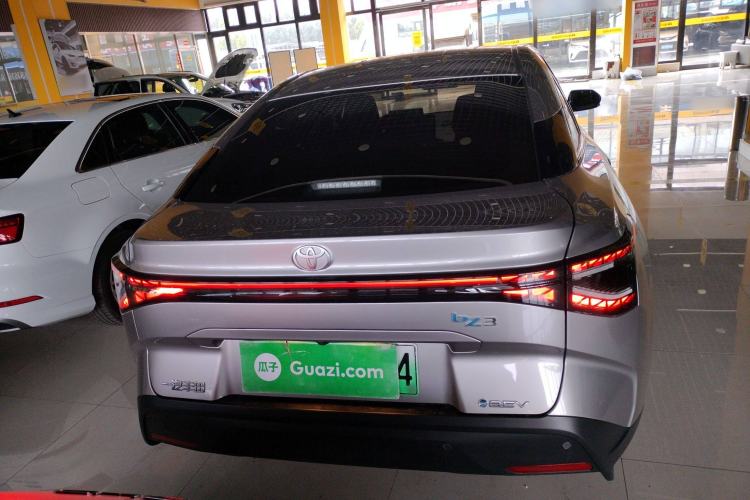 Used Toyota bZ3 2023 517 km Elite PRO