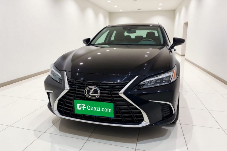 Used Lexus ES 2025 200 Premium Edition Front