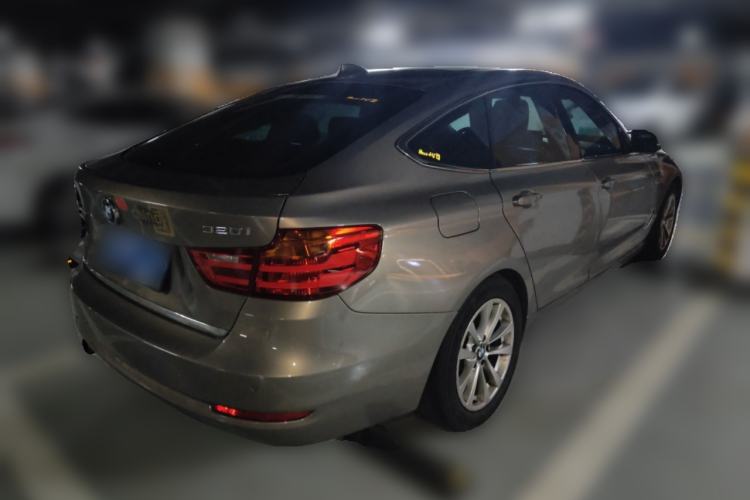 Used BMW 3 Series GT 2013 320i Leading Model Rear Right 45 Deg