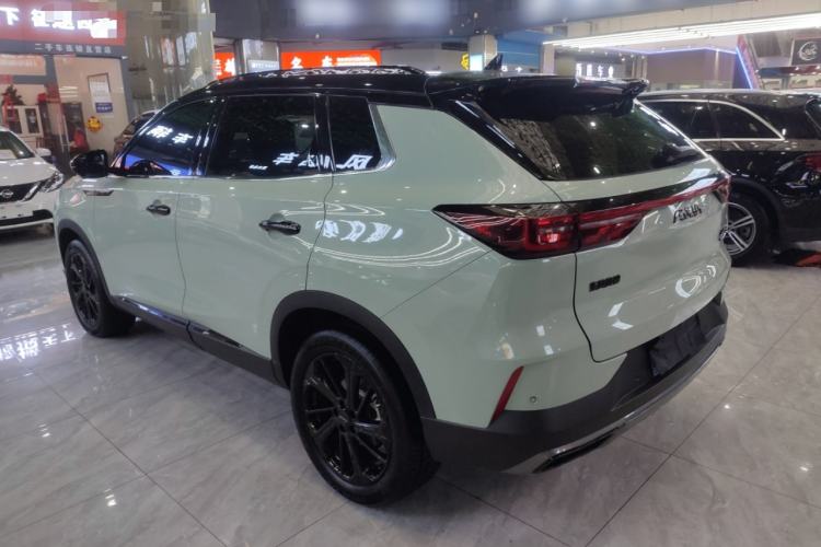 Used Dongfeng Aeolus Huge 2022 Mach Power 1.5T Dare-to-Drive Edition · Enjoyably悦