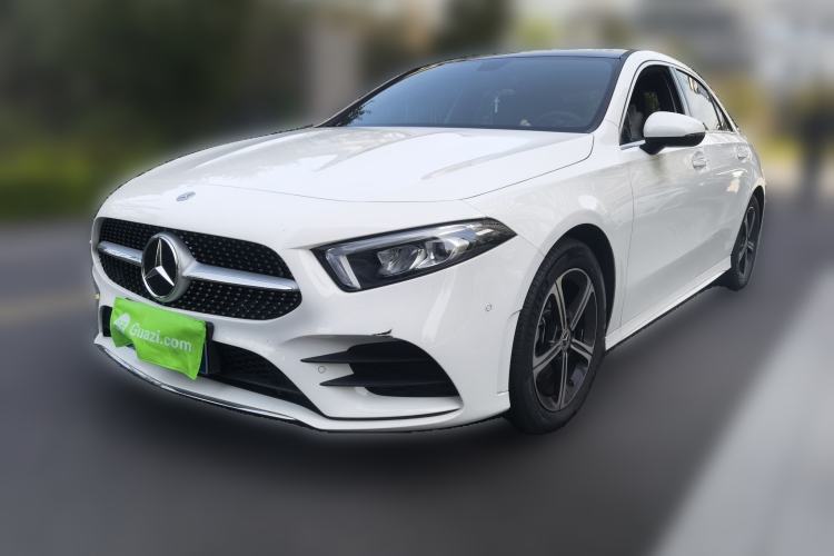 Used Mercedes-Benz A-Class 2022 Second Facelift A 200 L Sport Sedan Fashion Version