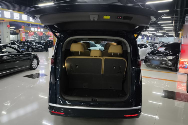 Used Denza D9 2022 DM-i 970 Four-Wheel Drive Prestige Model