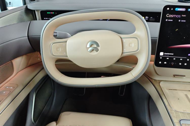 Used Nio ET9 2025 100kWh Signature Edition
