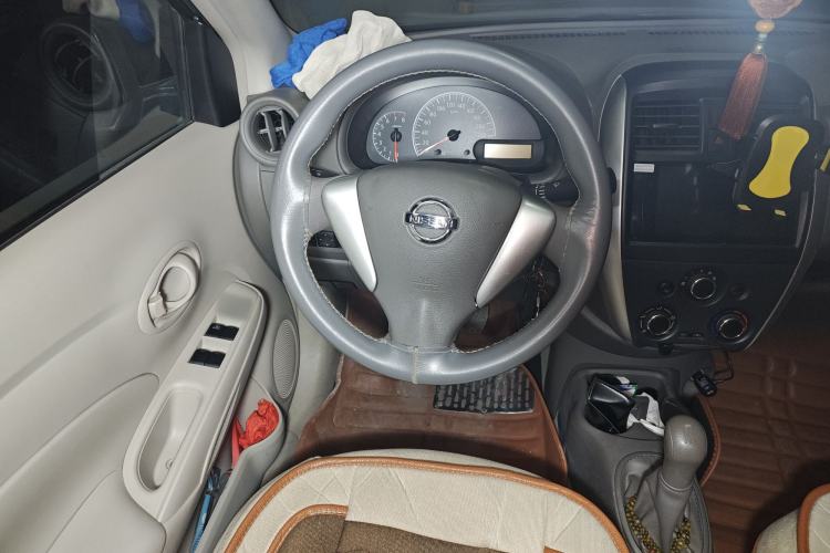 Used Nissan Sunny 2014 1.5XE Manual Elite Edition