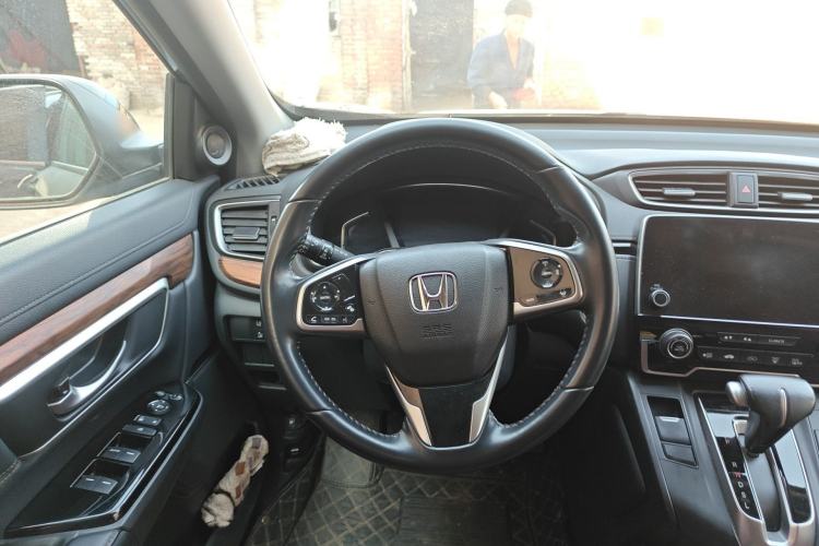 Used Honda CR-V 2021 240TURBO CVT 2WD Fashion Edition
