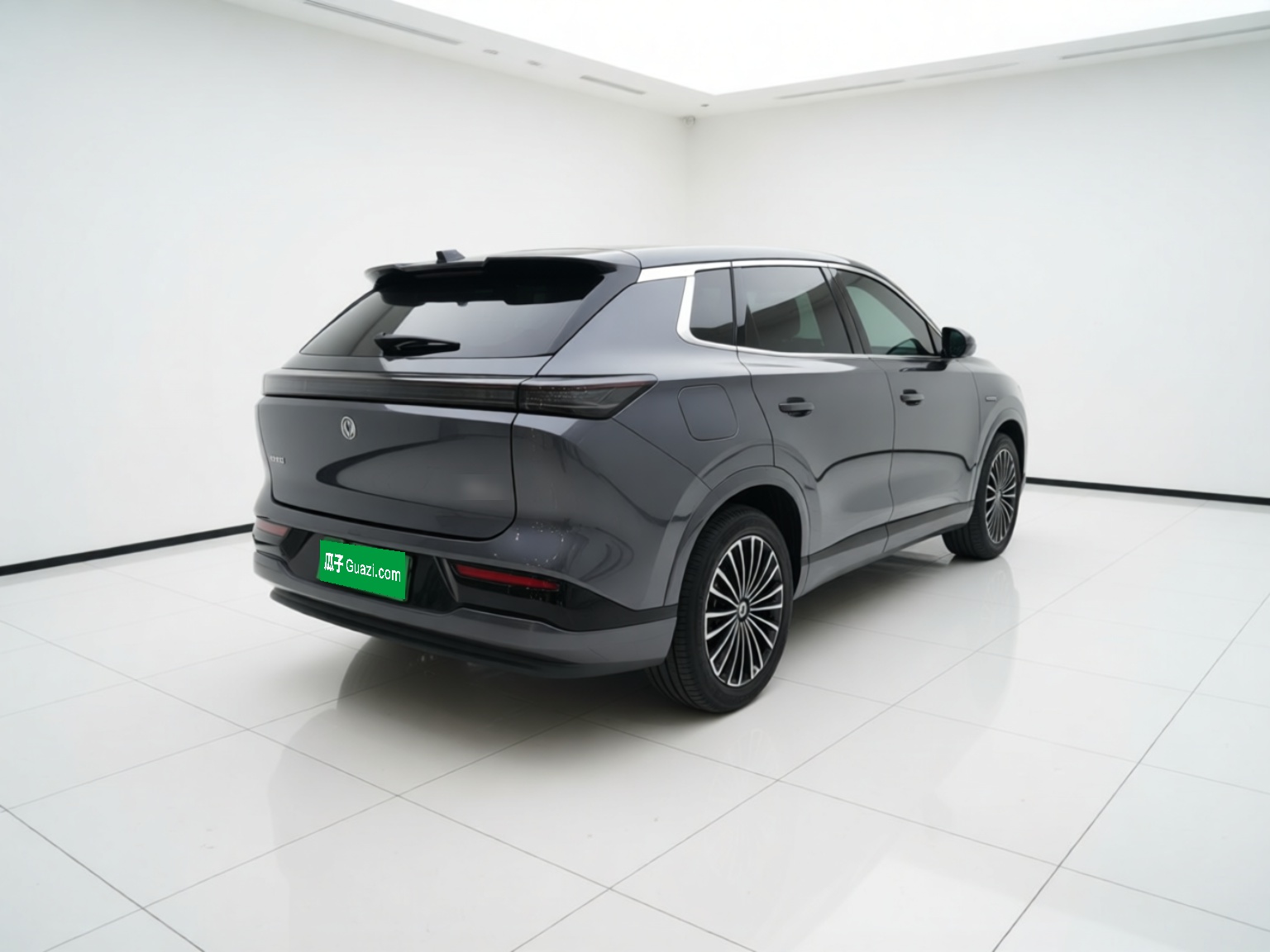 Dongfeng Aeolus L8 2025 Model 185KM Dream Edition — снимка 4