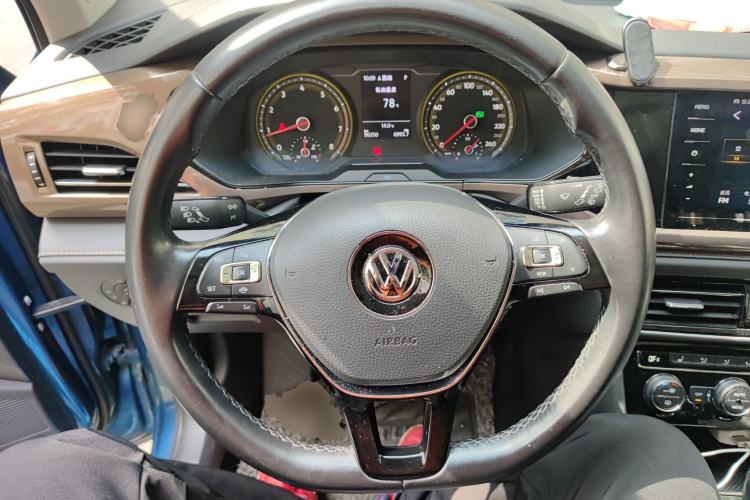 Used Volkswagen Tharu 2020 280TSI Two-Wheel Drive Luxury Edition China VI Standard