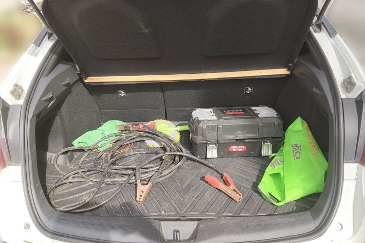 Used Toyota IZOA 2018 2.0L Yichi Version China VI Standard
