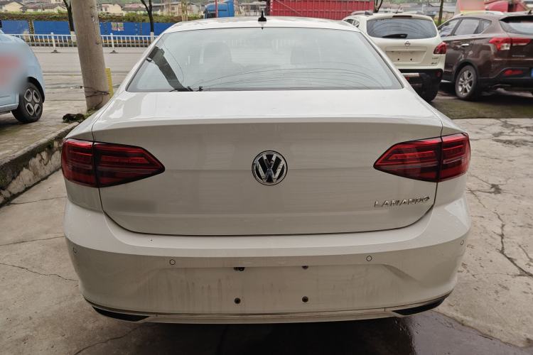 Used Volkswagen Lamando 2019 230TSI DSG Fashion Edition China VI Rear