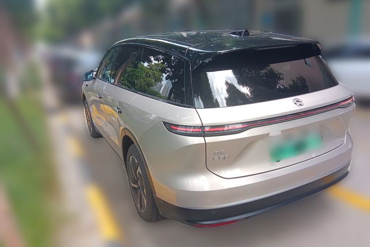 Used Nio ES8 2023 75 kWh Executive Edition
