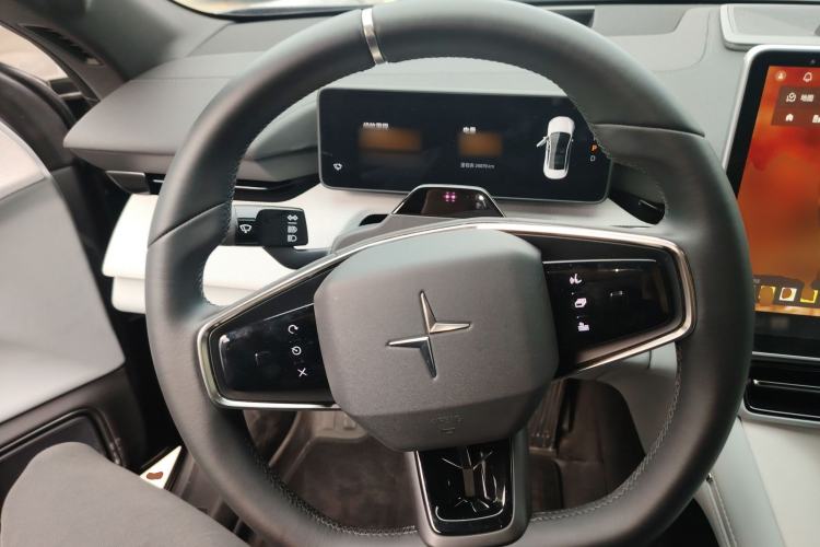 Used Polestar 4 2023 Single-Motor Long-Range PLUS Steering Wheel