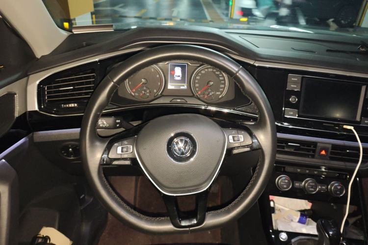 Used Volkswagen Tayron 2020 330TSI Two-Wheel Drive Luxury Smart Connectivity Version