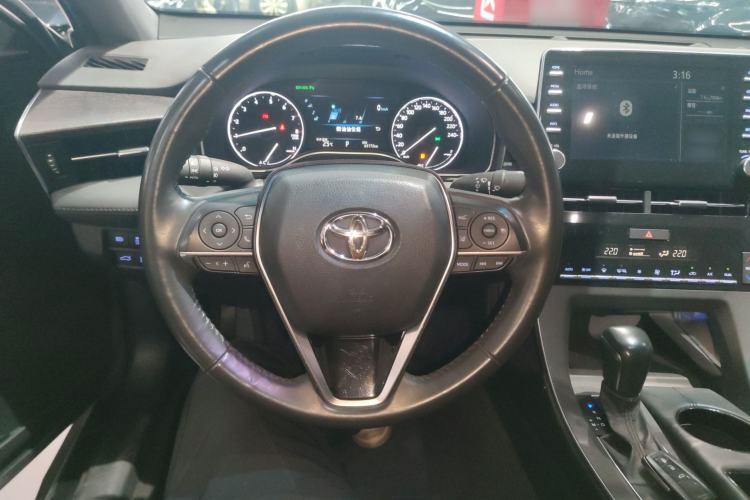 Used Toyota Avalon 2019 2.0L XLE Premium Edition China VI