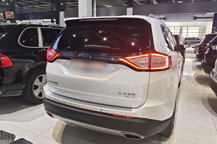 Used Ford Edge 2016 EcoBoost 245 Two-Wheel-Drive Titanium 7-Seater