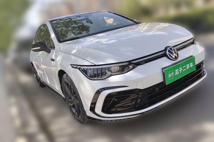 Used Volkswagen Golf 2023 280TSI DSG R-Line Lite Front Right 45 Deg