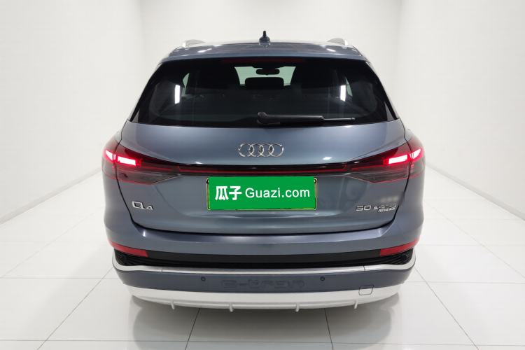 Used Audi Q4 e-tron 2022 50 e-tron quattro Visionary Edition Rear