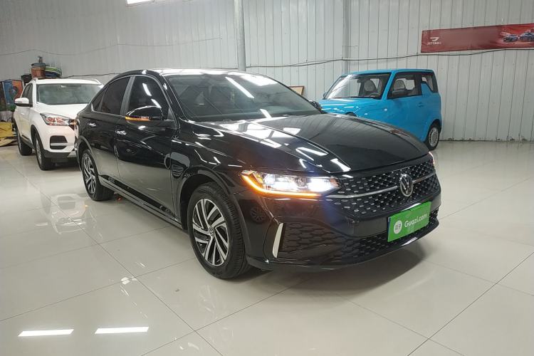 Used Volkswagen Lavida 2024 1.5L Automatic Starry Sky 5 Million Edition Front Right 45 Deg